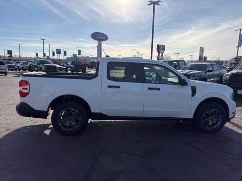 Used 2024 Ford Maverick XLT w/ XLT Luxury Package image 5