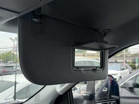 Certified 2022 Ford F150 XLT w/ Equipment Group 302A High image 6