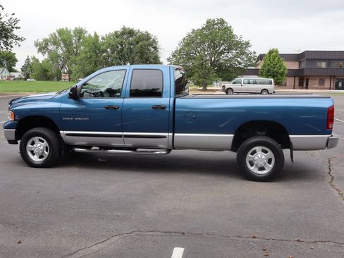 Used 2004 Dodge Ram 2500 Truck SLT w/ Trailer Tow Group AWD/4WD image 9