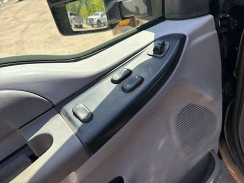 Used 1999 Ford F350 XL AWD/4WD image 12