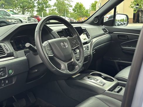 Used 2023 Honda Passport EX-L image 26