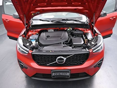 Used 2024 Volvo XC40 B5 Plus w/ Climate Package AWD/4WD image 21