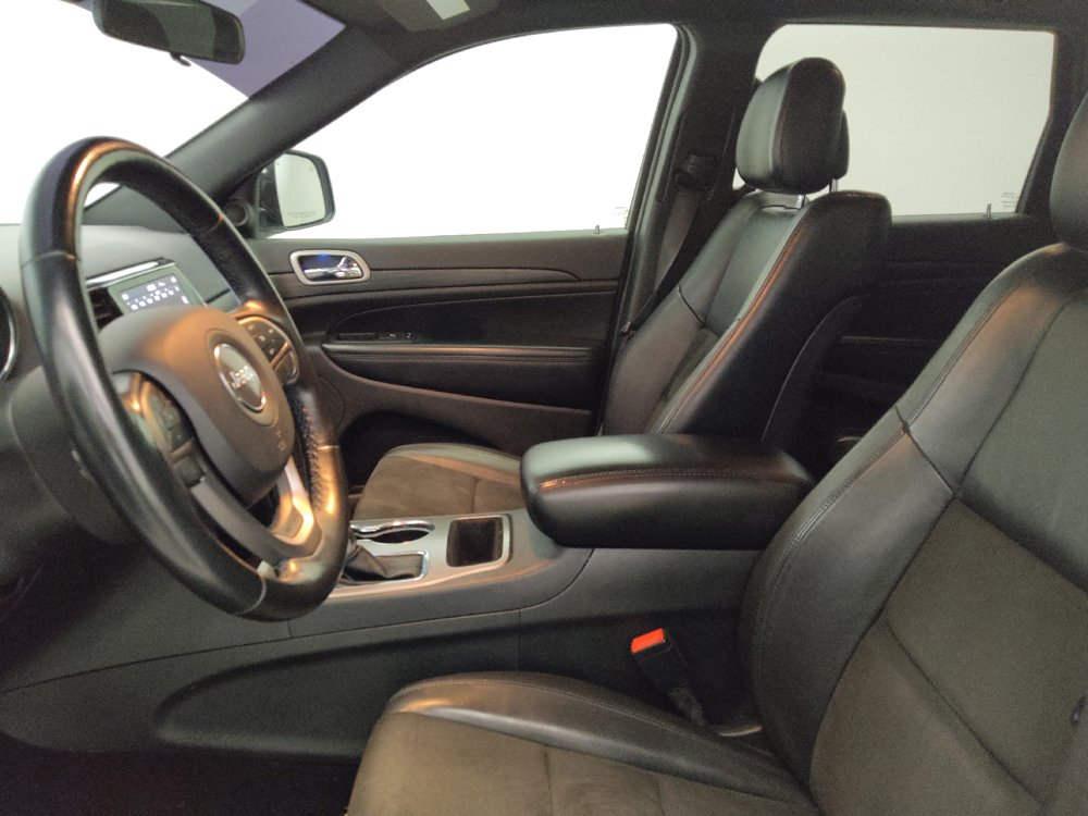 Used 2021 Jeep Grand Cherokee Laredo X RWD image 17