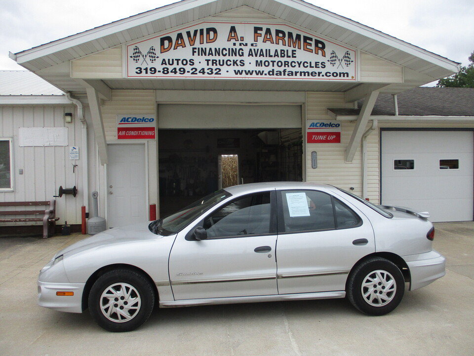 Used 2002 Pontiac Sunfire SE w/ Opt Pkg 1 FWD image 12