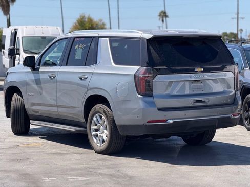 Used 2025 Chevrolet Tahoe LT AWD/4WD image 3