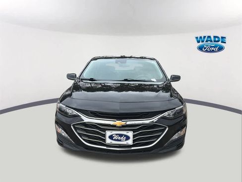 Used 2024 Chevrolet Malibu LT image 2