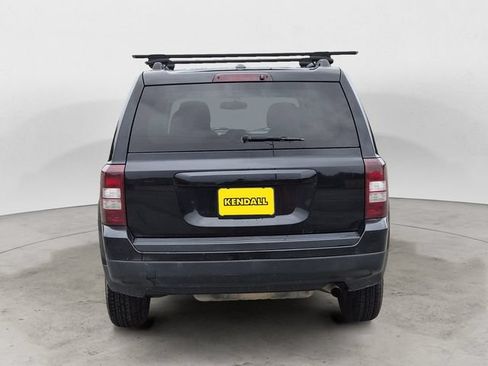 Used 2017 Jeep Patriot Sport w/ Power Value Group AWD/4WD image 6