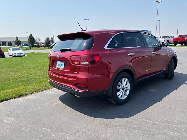Used 2020 Kia Sorento LX AWD/4WD image 3