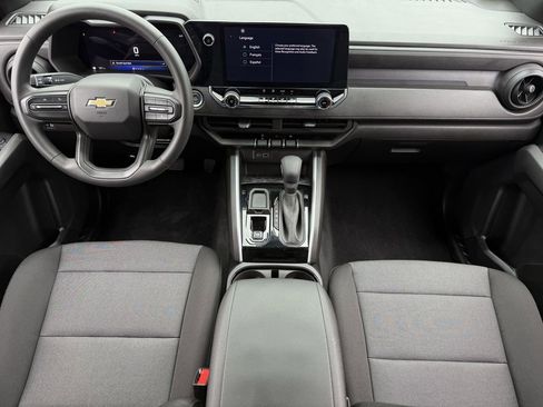 Certified 2025 Chevrolet Colorado W/T RWD image 10