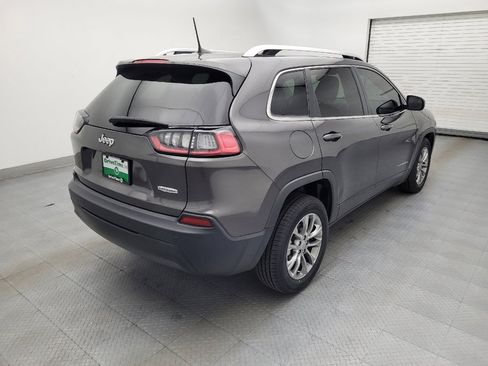 Used 2019 Jeep Cherokee Latitude Plus FWD image 9