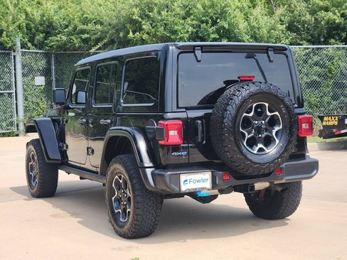 Used 2023 Jeep Wrangler Unlimited Rubicon 4xe AWD/4WD image 5