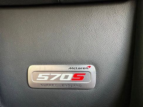 Used 2016 McLaren 570S Coupe RWD image 38