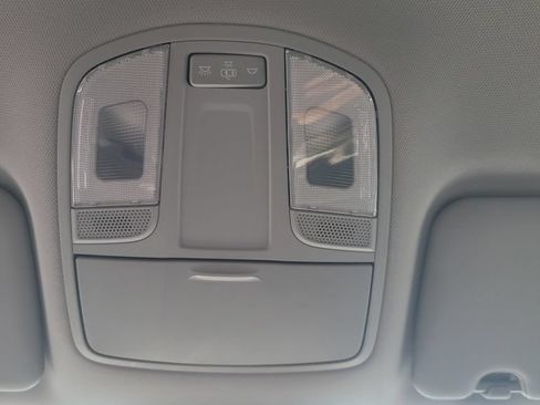 Used 2019 Hyundai Tucson Limited AWD/4WD image 17