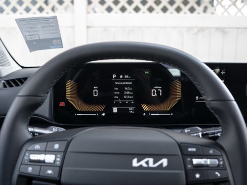 New 2026 Kia K4 EX FWD image 14