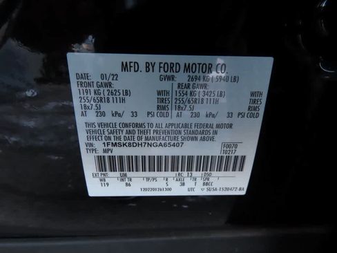 Used 2022 Ford Explorer XLT image 27