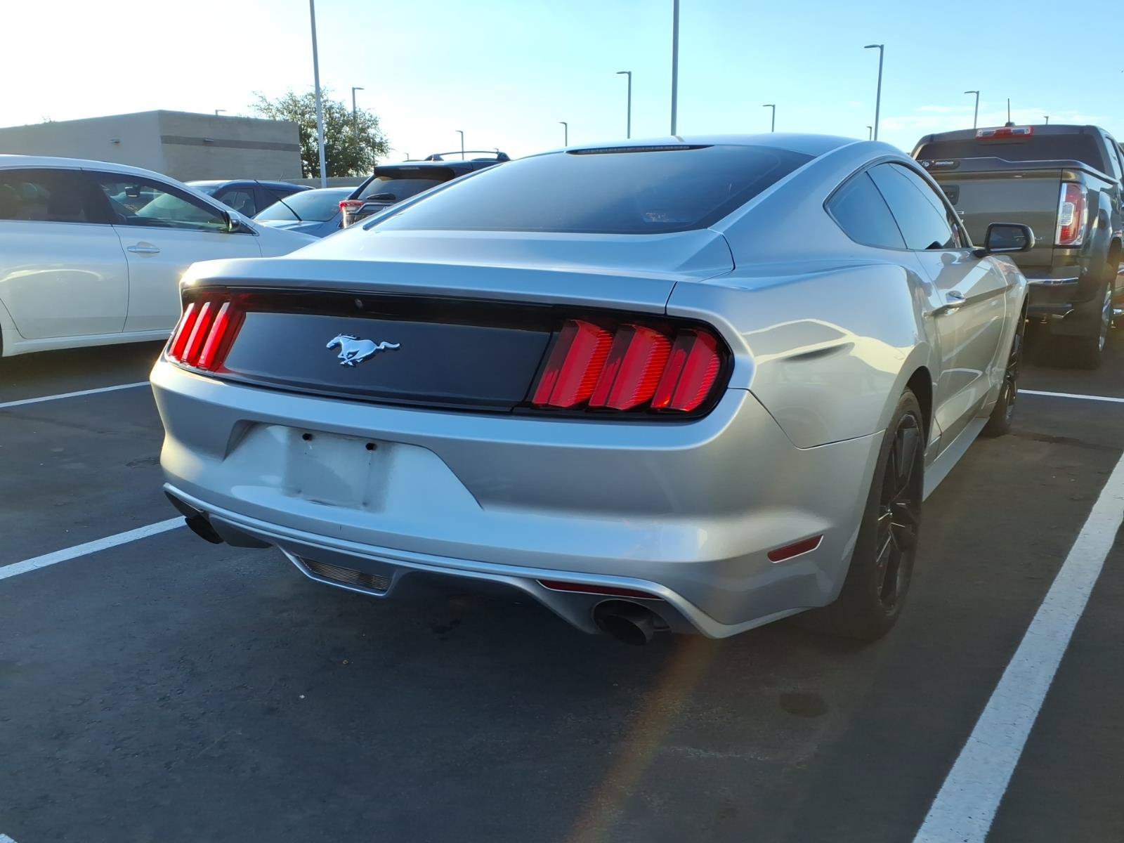 Used 2016 Ford Mustang Coupe w/ Ecoboost Performance Package RWD image 4