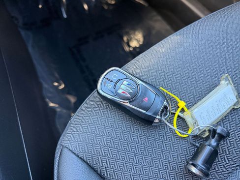 Used 2025 Buick Encore GX Preferred image 22