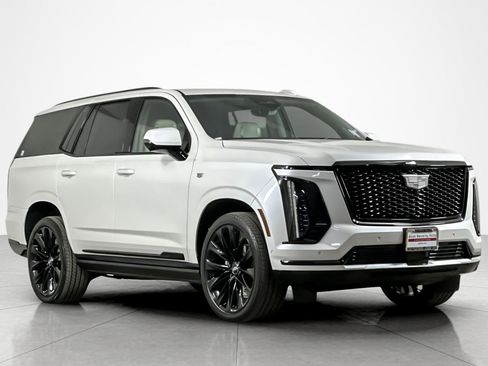 Used 2025 Cadillac Escalade Sport Platinum image 7