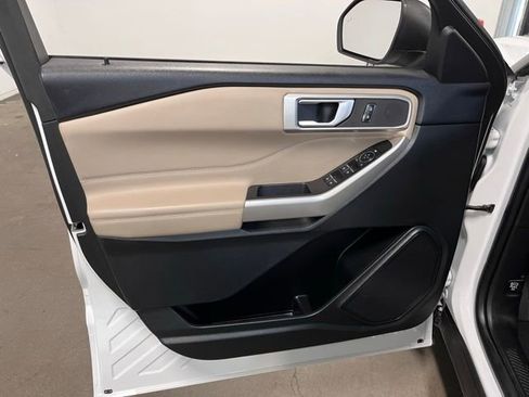 Used 2023 Ford Explorer XLT w/ Equipment Group 202A image 24