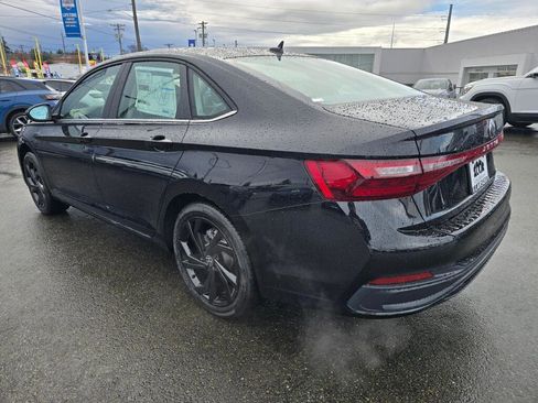 New 2026 Volkswagen Jetta SE FWD image 5