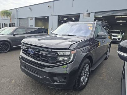 Used 2025 Ford Expedition Active