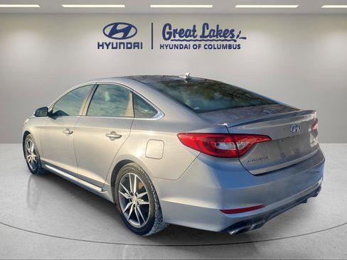 Used 2017 Hyundai Sonata Sport 2.0T FWD image 3