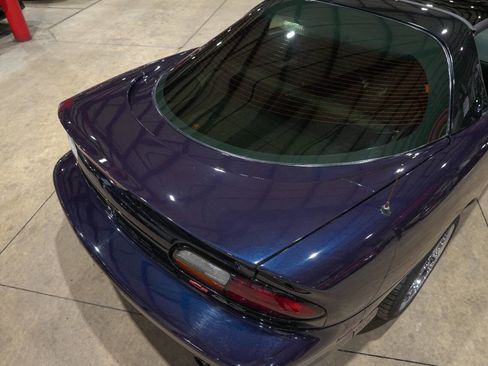 Used 2001 Chevrolet Camaro Z28 w/ SS Performance/Appearance Pkg image 22