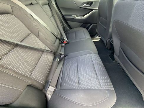 Used 2025 Chevrolet Equinox LT AWD/4WD image 32