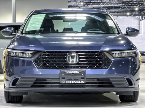 Used 2023 Honda Accord EX image 6