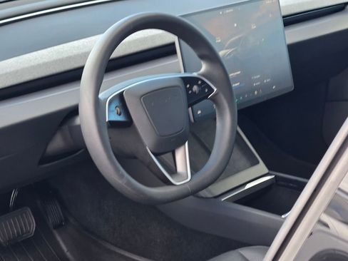 Used 2025 Tesla Model 3 Long Range image 29