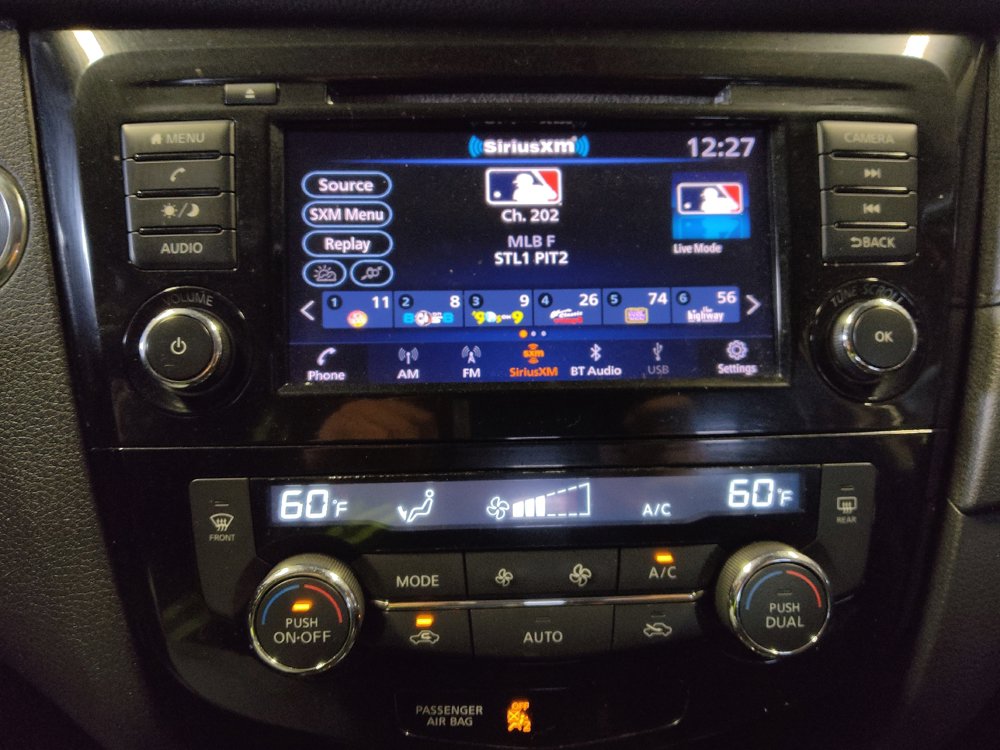 Used 2019 Nissan Rogue SV FWD image 25