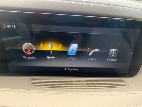 Used 2020 Mercedes-Benz S 450 Sedan image 22