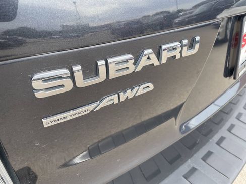 Used 2010 Subaru Forester 2.5X Premium w/ Popular Equipment Group 1A AWD/4WD image 38