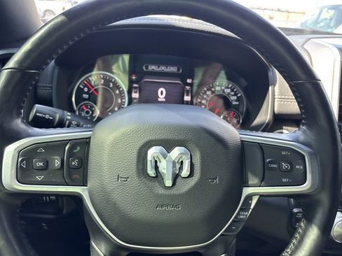 Used 2020 RAM 1500 Laramie image 29