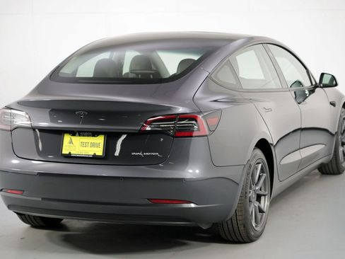 Used 2022 Tesla Model 3 Long Range image 51