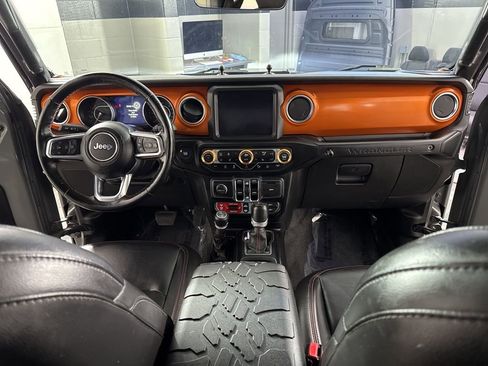 Used 2021 Jeep Wrangler Unlimited Rubicon image 25