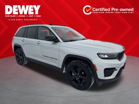 Certified 2023 Jeep Grand Cherokee Altitude image 1
