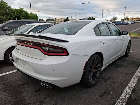 Used 2023 Dodge Charger SXT w/ Plus Group RWD image 4