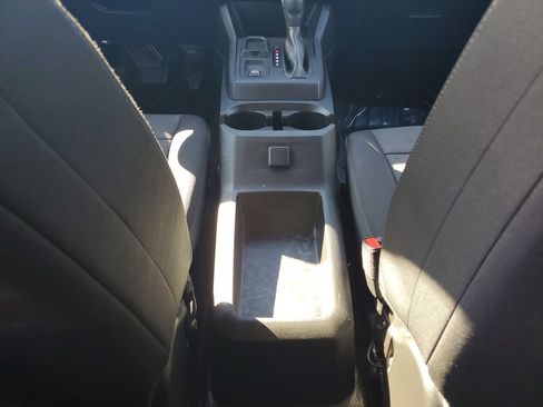 Used 2023 Chevrolet Colorado W/T image 11