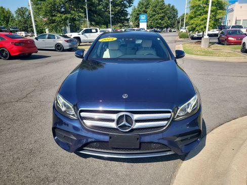 Used 2018 Mercedes-Benz E 300 image 8