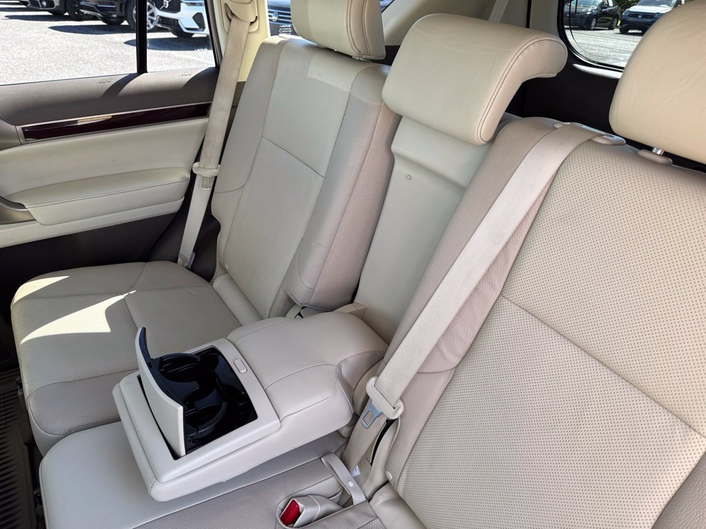 Used 2018 Lexus GX 460 Premium w/ Premium Package AWD/4WD image 29