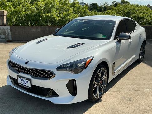 Used 2019 Kia Stinger GT AWD/4WD image 10