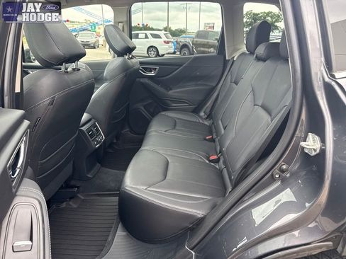 Used 2021 Subaru Forester Touring AWD/4WD image 30