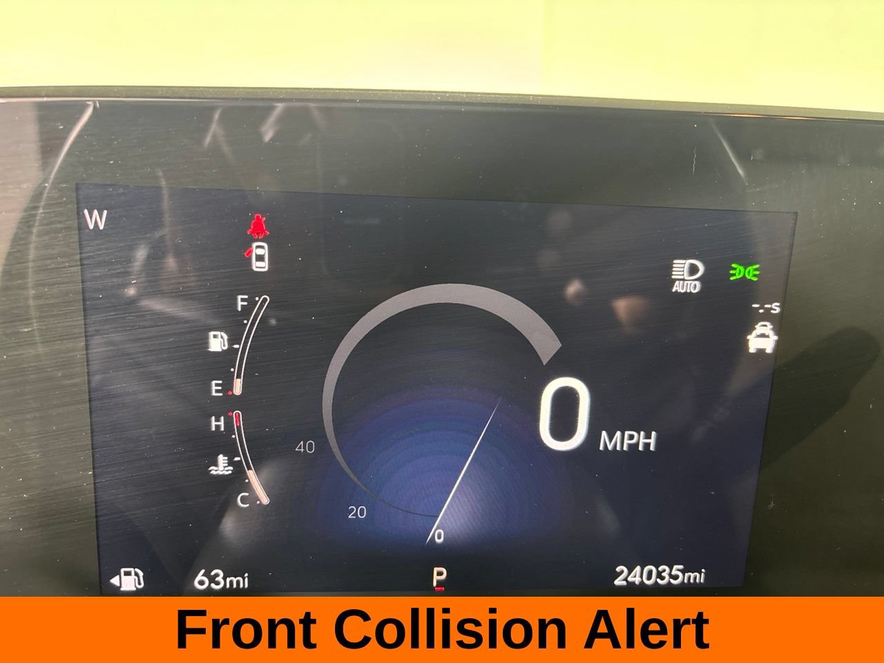 Used 2024 Buick Encore GX Avenir w/ Avenir Convenience Package AWD/4WD image 18
