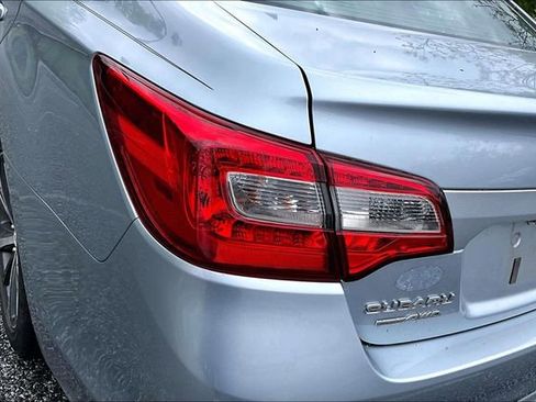 Used 2017 Subaru Legacy 2.5i Limited AWD/4WD image 15