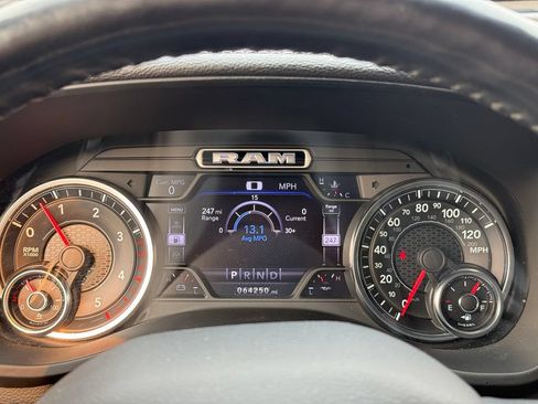 Used 2019 RAM 3500 Laramie AWD/4WD image 10