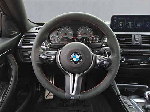 Used 2016 BMW M4 Coupe RWD image 12