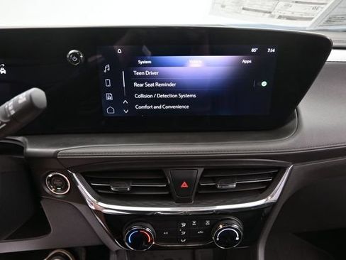 Used 2025 Buick Encore GX Sport Touring FWD image 21