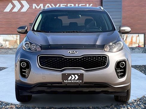 Used 2018 Kia Sportage EX image 2