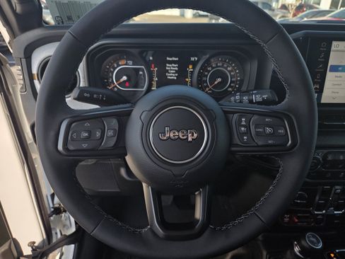 New 2026 Jeep Wrangler Unlimited Sport image 18